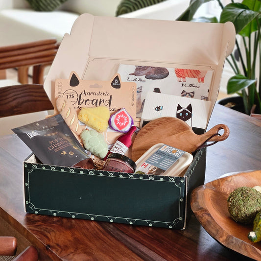 home sweet meow cat gift box display