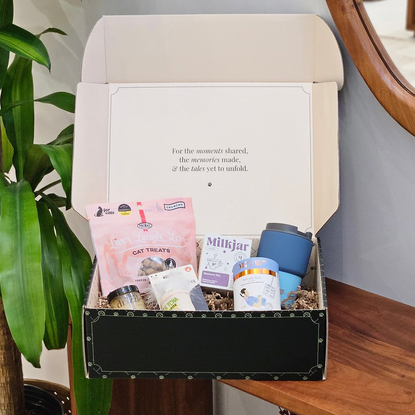 purr unwind cat gift box display